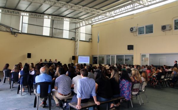 Se presentó en la UCALP el programa “Nexos”