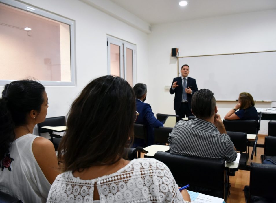 Charlas informativas Beca Iberoamérica Jóvenes Profesores Investigadores