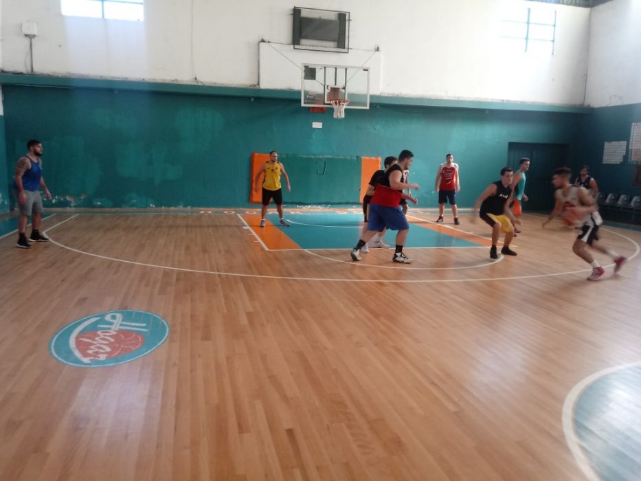 El equipo de básquet se prepara para una nueva temporada