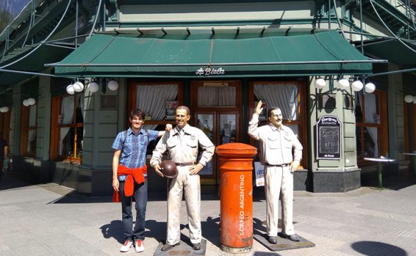 Otro estudiante español, de visita en La Plata