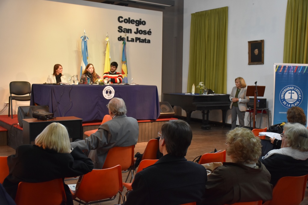 Congreso “Proyecciones disciplinares del Humanismo”