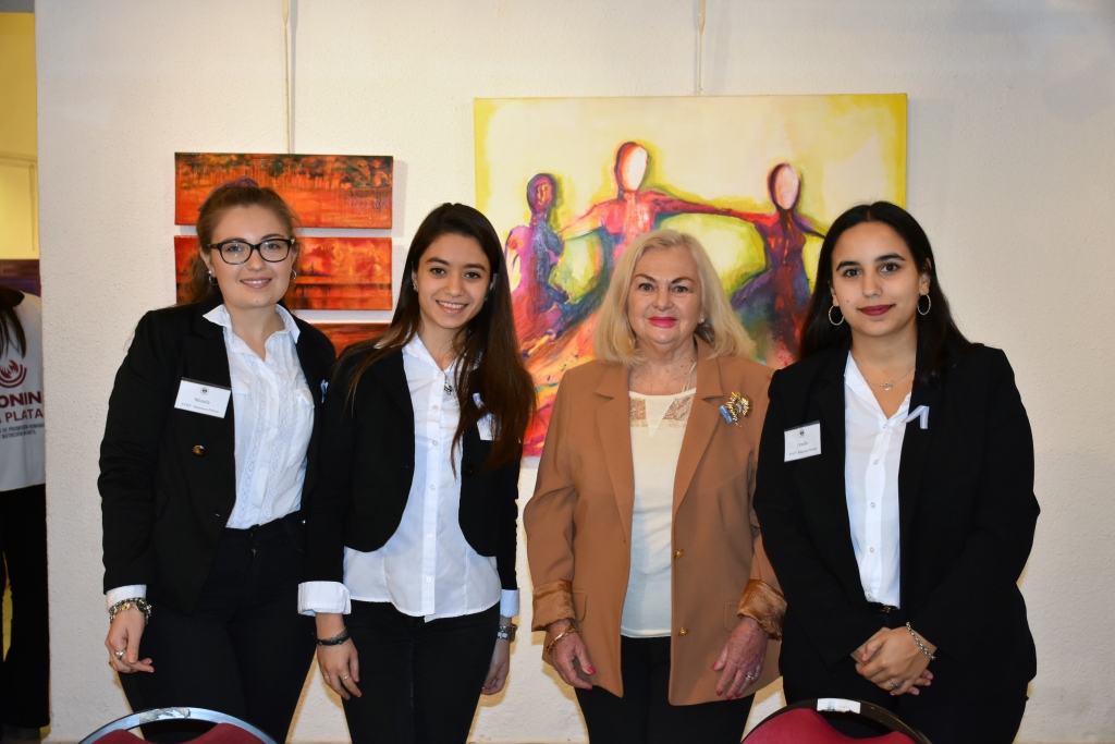 Se realizó la subasta a beneficio de CONIN 