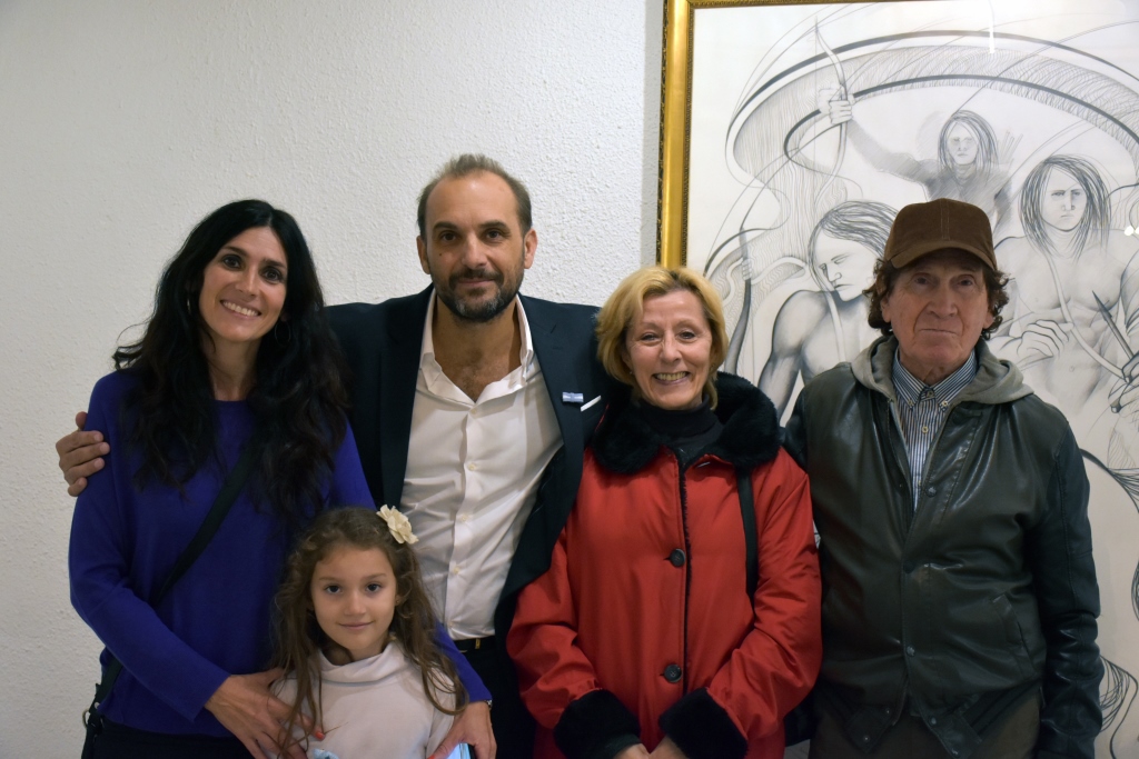 Se realizó la subasta a beneficio de CONIN 