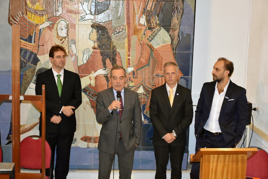 Se realizó la subasta a beneficio de CONIN 