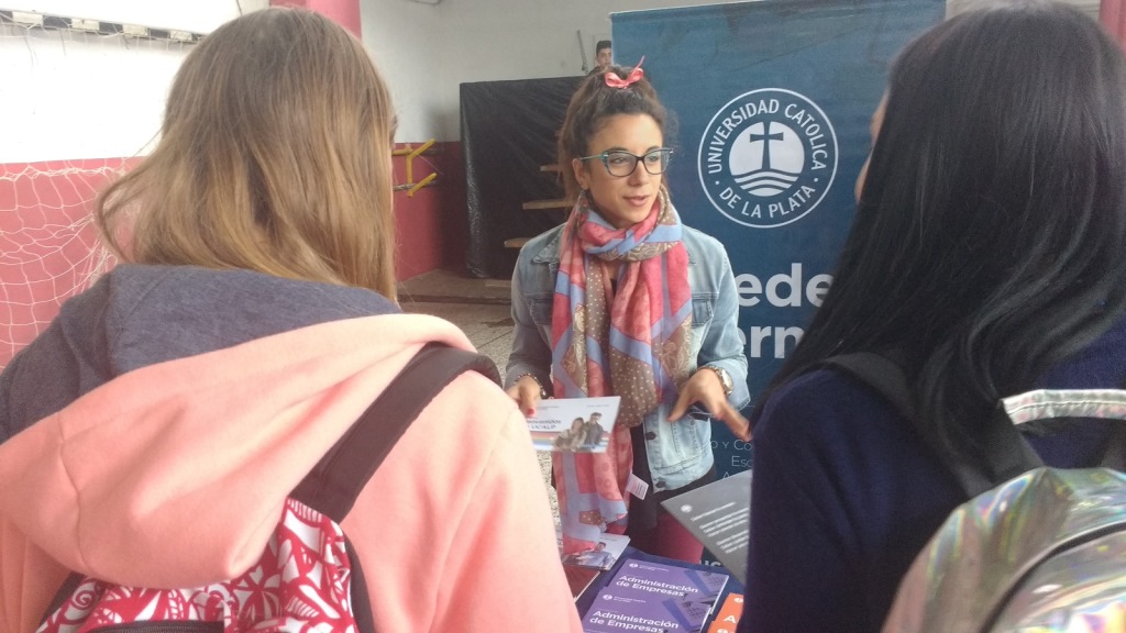 La Sede Bernal participó de ferias universitarias