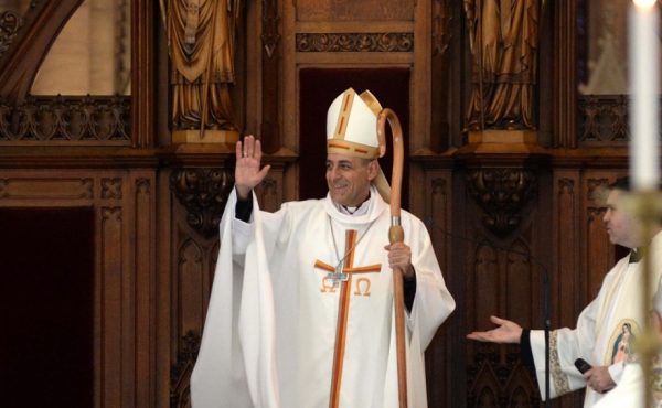 Monseñor Víctor Fernández inició su ministerio como Arzobispo