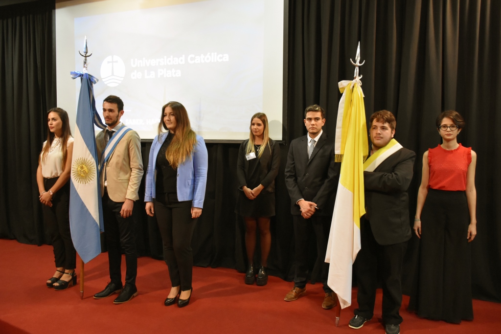 Acto de colación de la Facultad de Ciencias Económicas y Sociales