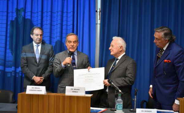 Designan al Dr. Mauro Ronco como Profesor Honorario de la UCALP