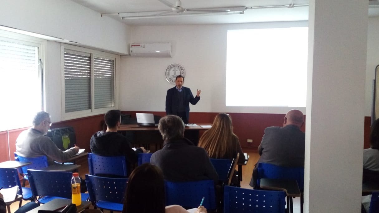 Inició el Taller ¿Cómo Investigar? en la Sede Bernal