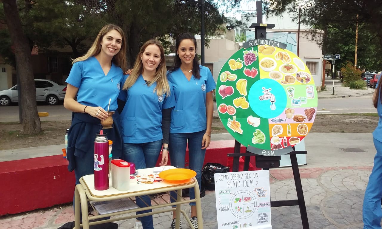 La Sede Bahía Blanca organizó una Feria de Alimentación
