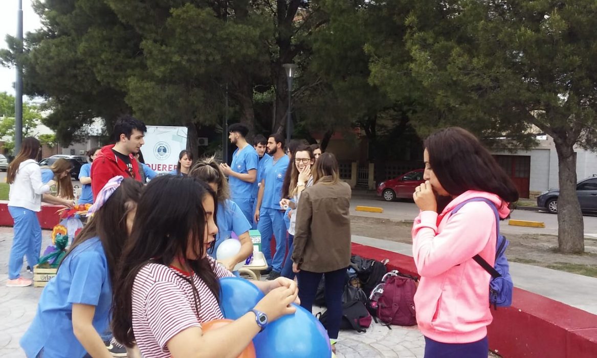 La Sede Bahía Blanca organizó una Feria de Alimentación
