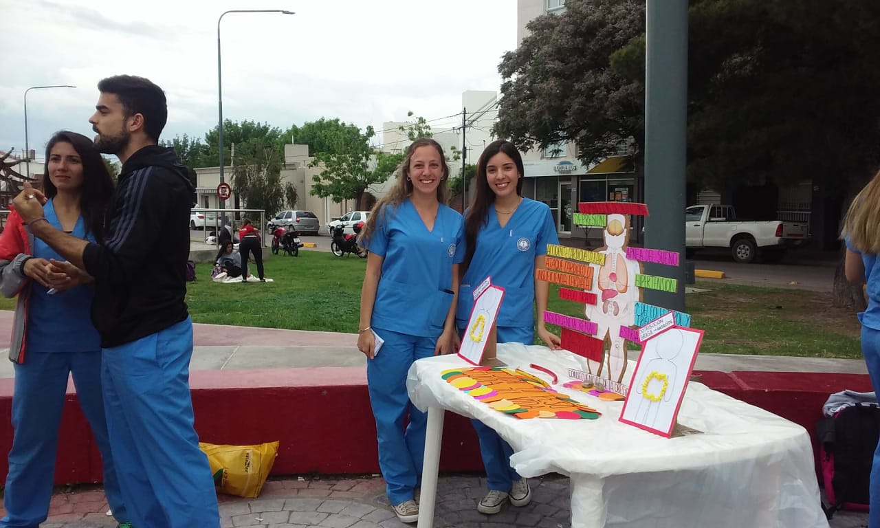 La Sede Bahía Blanca organizó una Feria de Alimentación