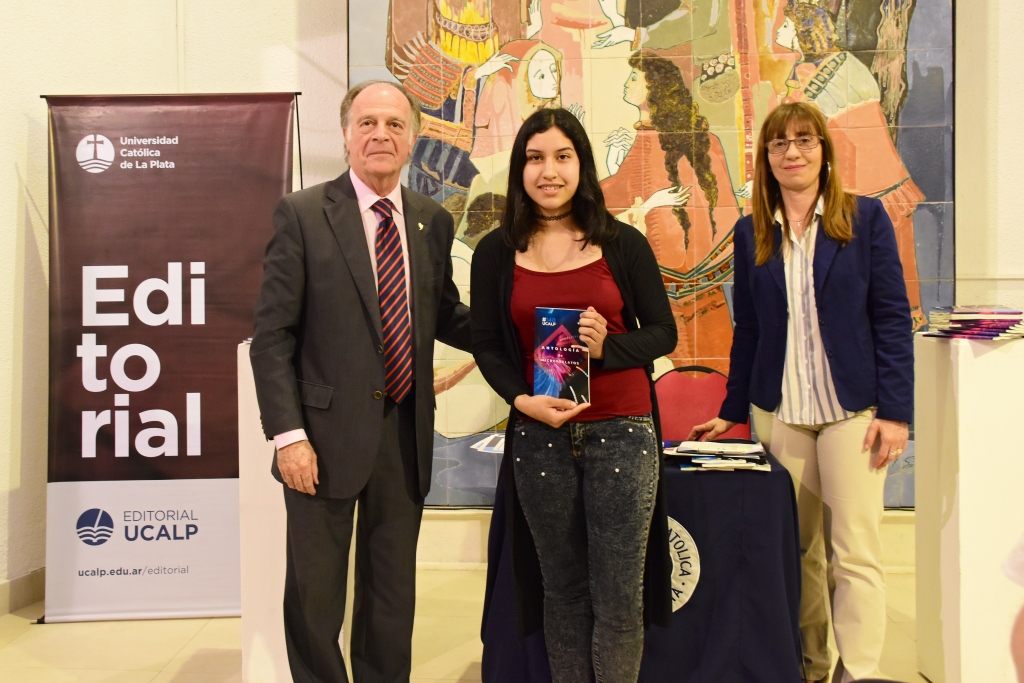 Se entregaron los premios del Certamen de Microrrelatos de Editorial UCALP