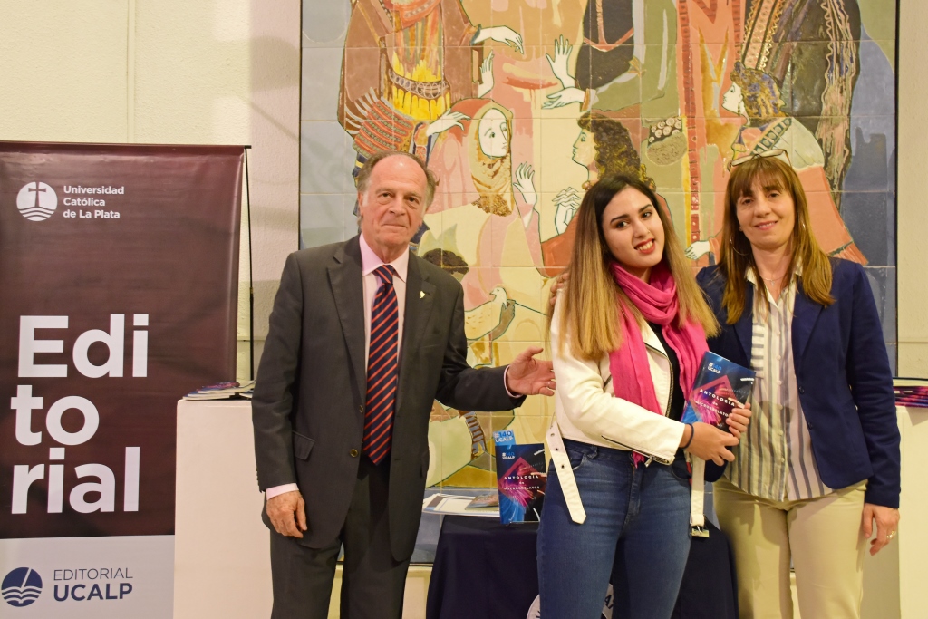 Se entregaron los premios del Certamen de Microrrelatos de Editorial UCALP