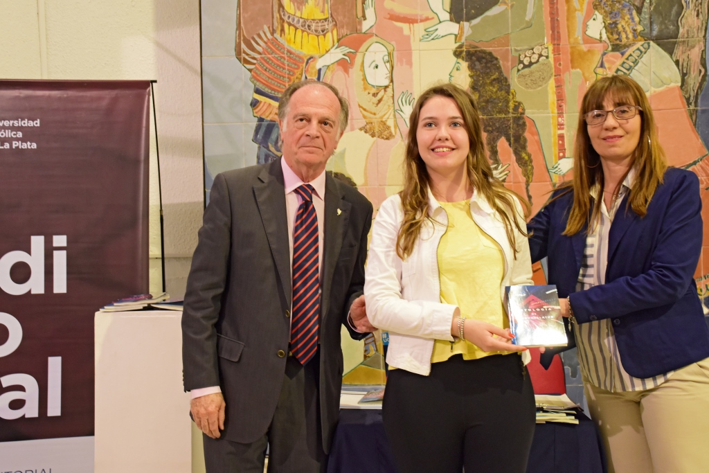 Se entregaron los premios del Certamen de Microrrelatos de Editorial UCALP