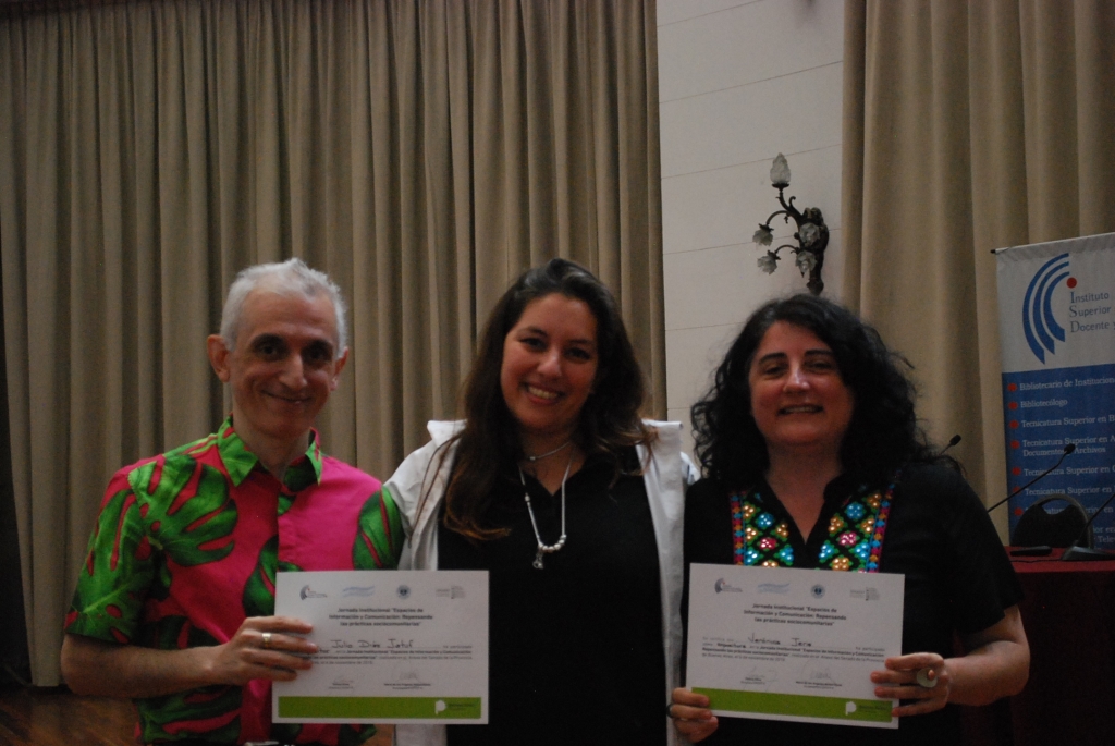 Bibliotecarios de la UCALP participaron en la Jornada Institucional del ISFDyT 8