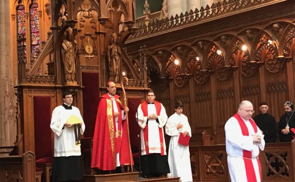 El Arzobispo de La Plata presidió el tedeum del 136.° aniversario de la ciudad