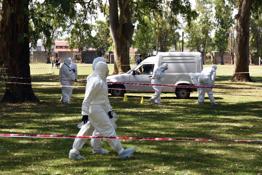 La Lic. en Criminalística realizó prácticas en el Campo de Deportes