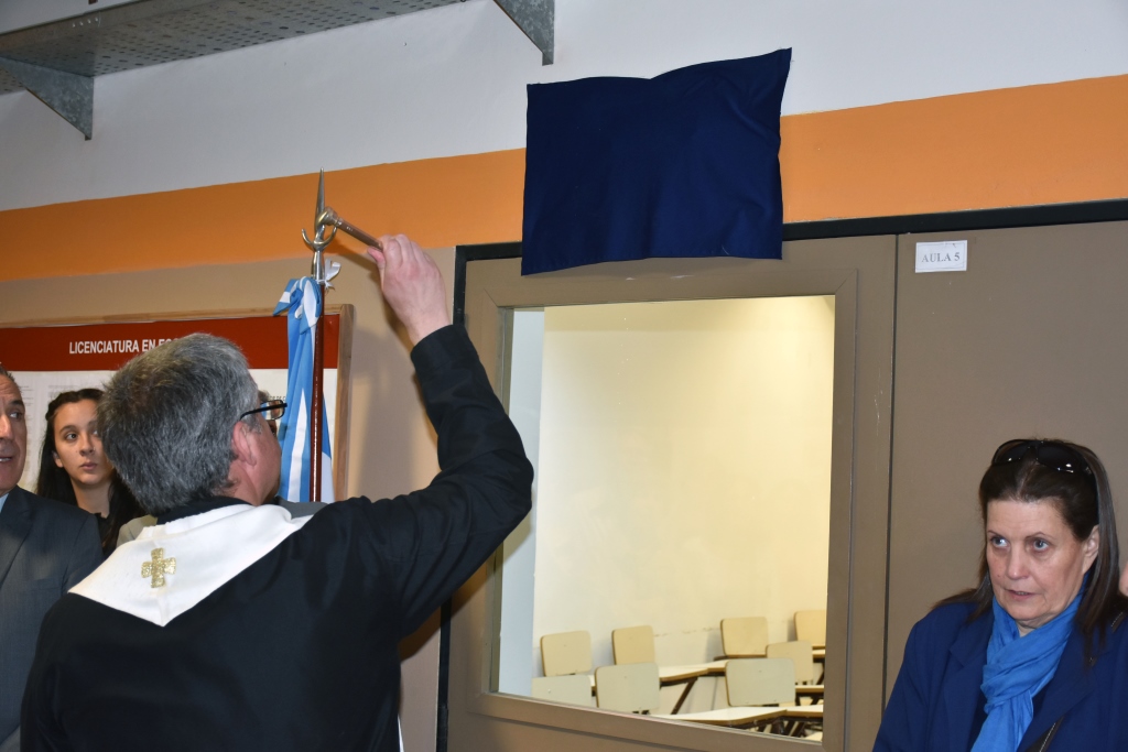 Reconocimiento a docentes de la Facultad de Ciencias Económicas y Sociales 