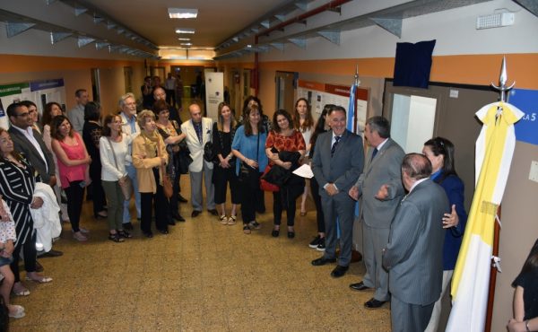 Reconocimiento a docentes de la Facultad de Ciencias Económicas y Sociales