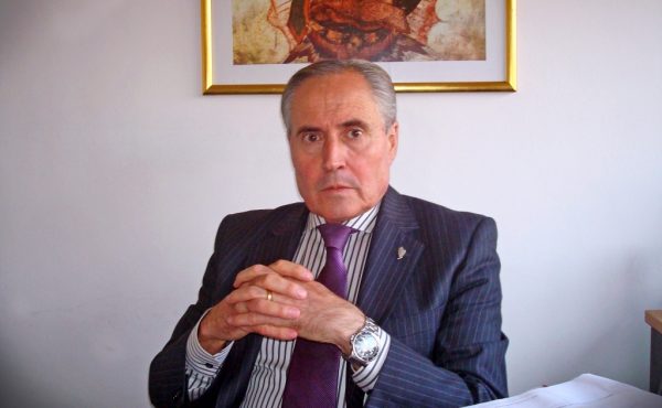 Reconocimiento al Dr. Rubén A. Trebucq