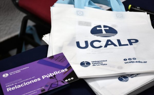 VII Ciclo de Conferencias de Comunicación y Relaciones Públicas