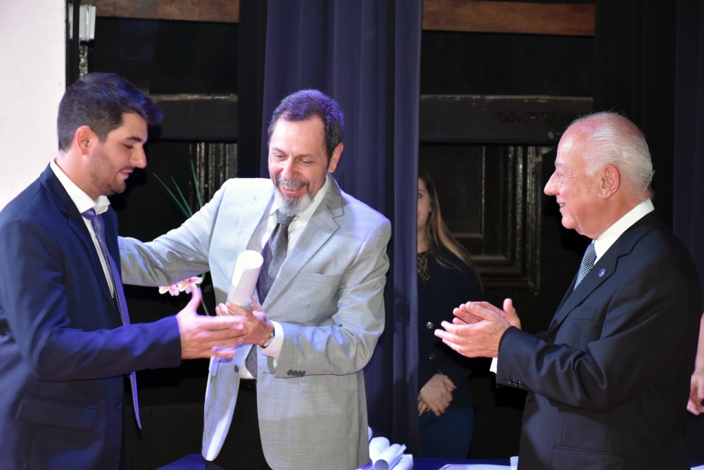 Acto de colación de grado de la Facultad de Arquitectura y Diseño y FACEI