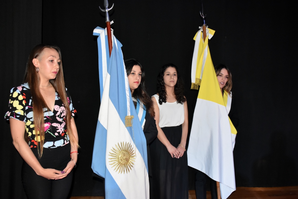 Acto de colación de grado de la Facultad de Arquitectura y Diseño y FACEI