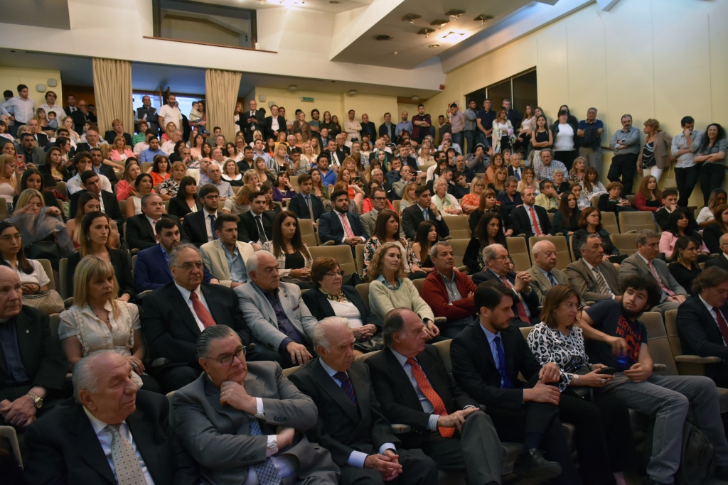 Acto de colación de la Facultad de Derecho y Ciencias Políticas