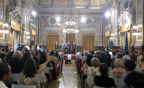 Alumna de la UCALP fue premiada por el Gobierno bonaerense