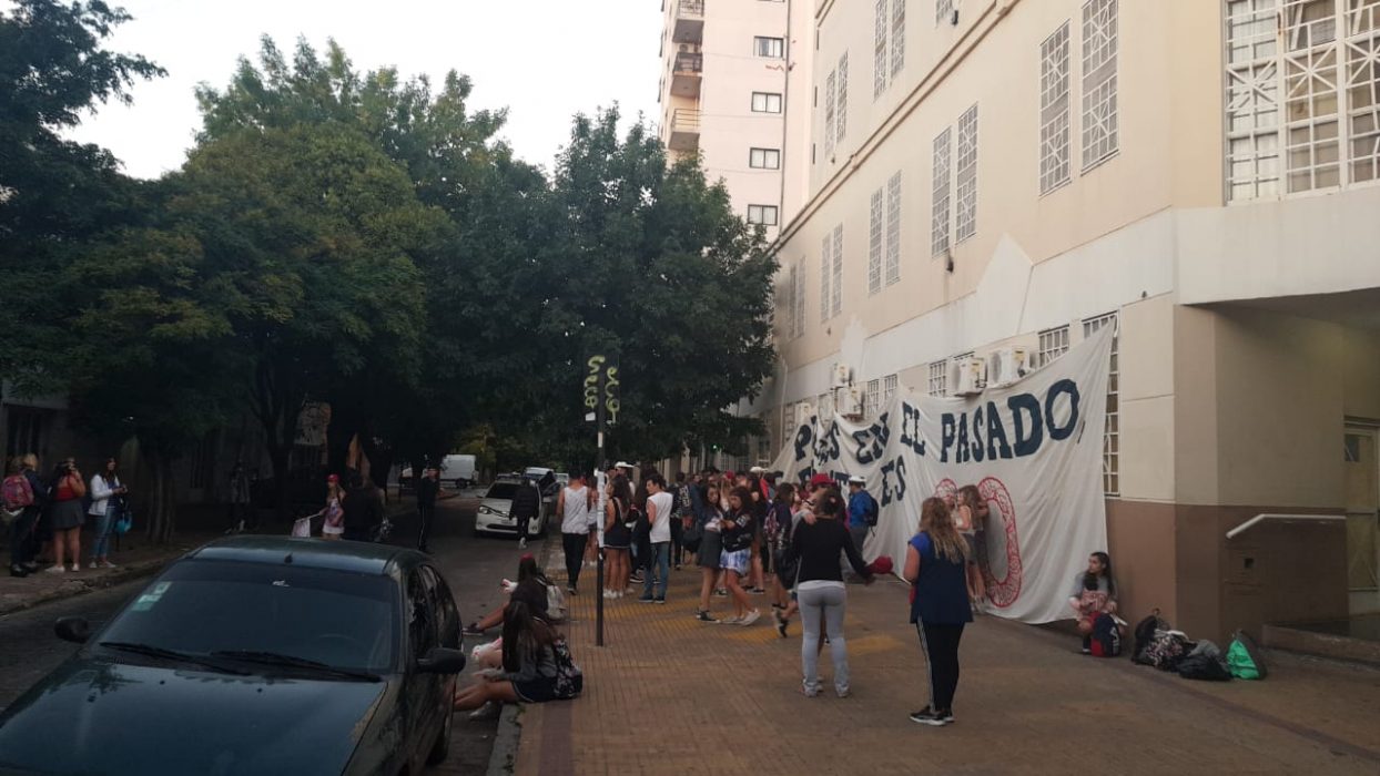 Festejos responsables en los colegios secundarios de la UCALP