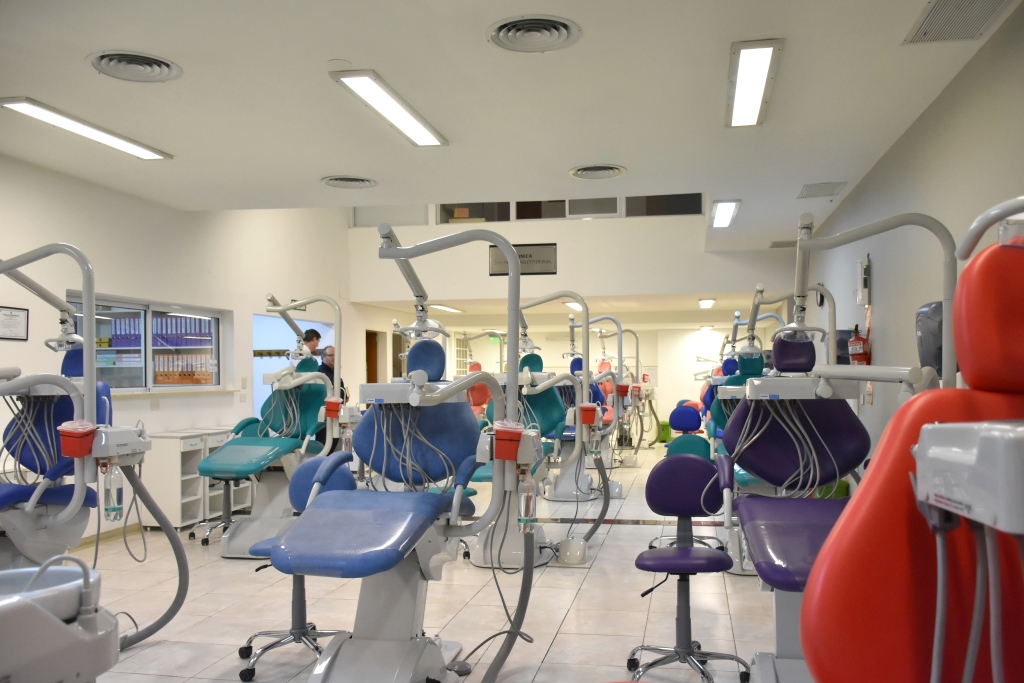 Puesta en valor del área clínica de la Facultad de Odontología