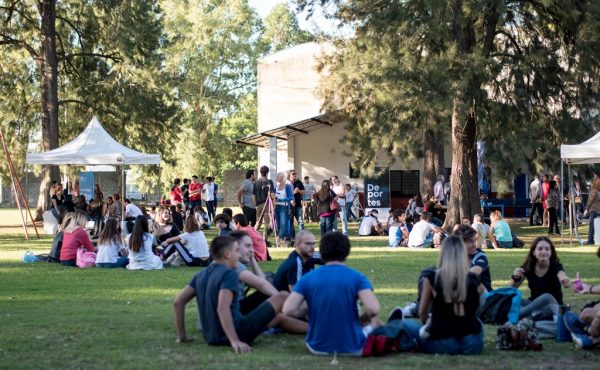Disfrutá el verano en el Campo de Deportes