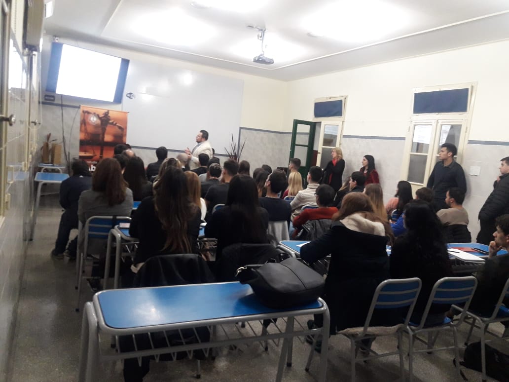 Conferencia en la Sede San Martín