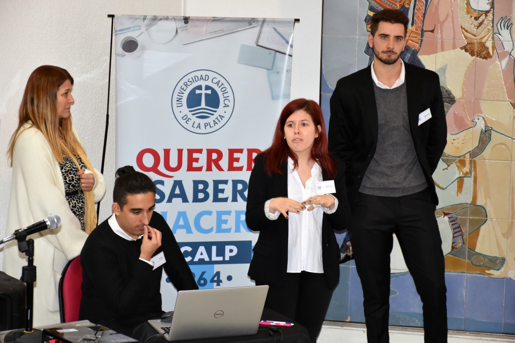 Emotivo homenaje al Profesor Omar Ferraro