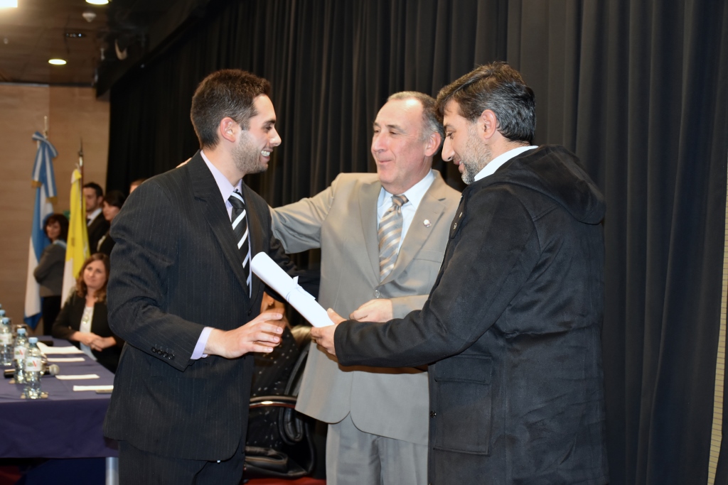 Acto de colación de la Facultad de Ciencias Económicas y Sociales