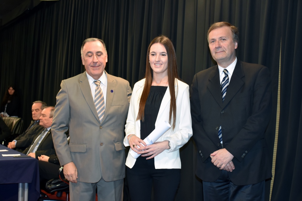 Acto de colación de la Facultad de Ciencias Económicas y Sociales
