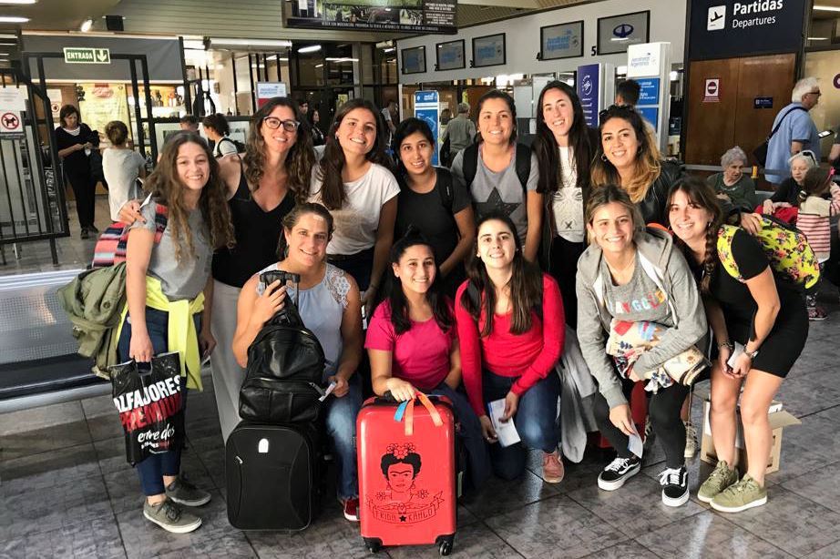 “Bicampeonas, la cofradía deportiva en la Universidad“ 