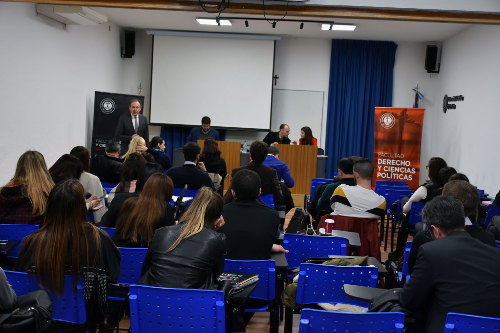 El derecho frente a los desafíos de la era digital