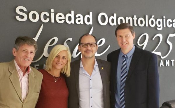 Encuentro entre Decanos de Facultades de Odontología