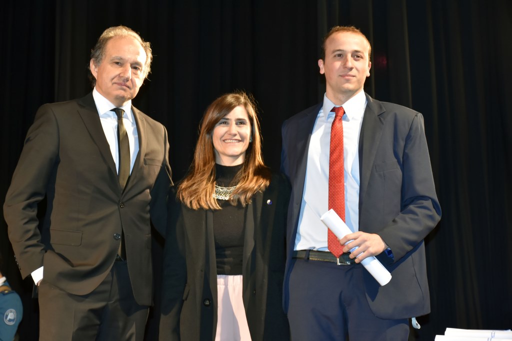Entrega de diplomas en la Facultad de Derecho y Ciencias Políticas 