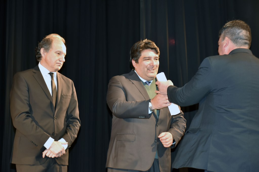 Entrega de diplomas en la Facultad de Derecho y Ciencias Políticas 