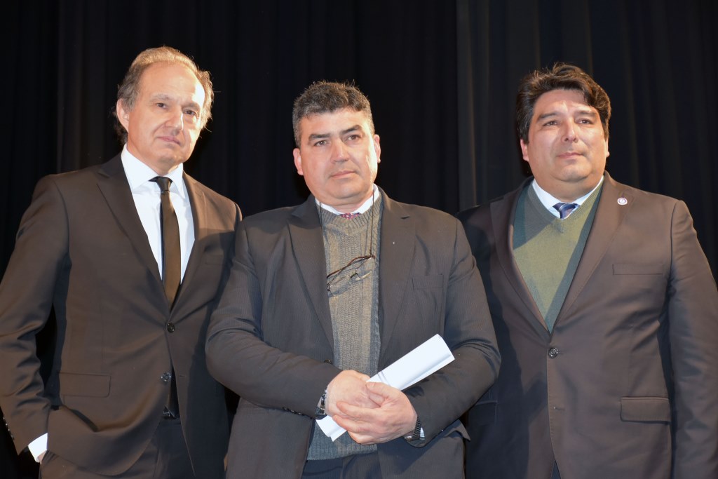 Entrega de diplomas en la Facultad de Derecho y Ciencias Políticas 