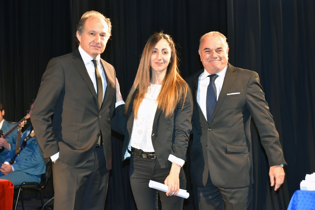 Entrega de diplomas en la Facultad de Derecho y Ciencias Políticas 