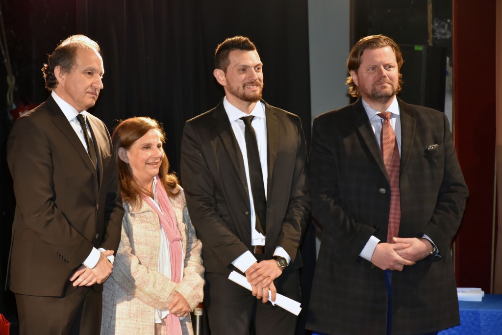 Entrega de diplomas en la Facultad de Derecho y Ciencias Políticas 
