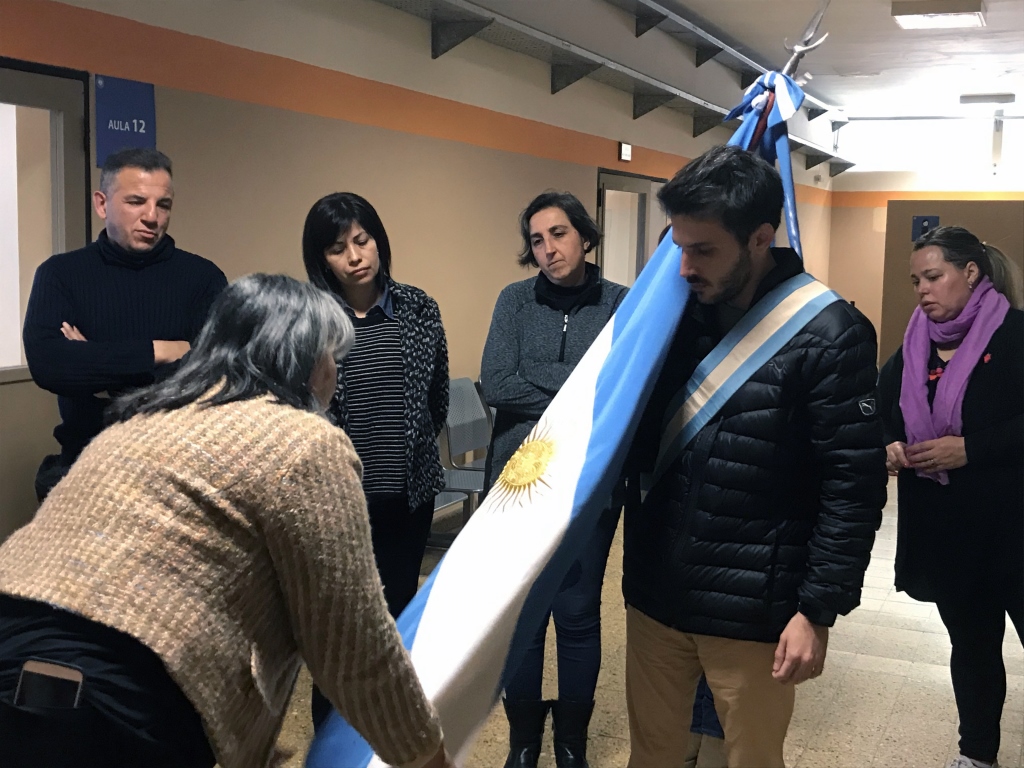 Curso Ceremonial de Símbolos Nacionales y Organización de Actos Escolares