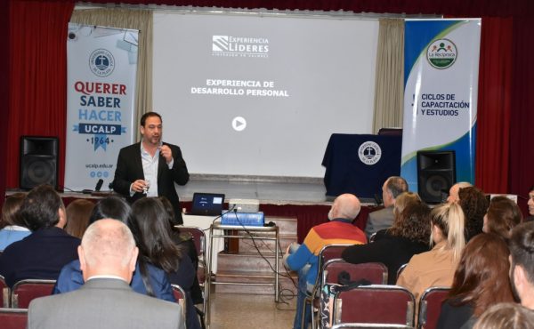 La actitud protagonista y la comunicación efectiva