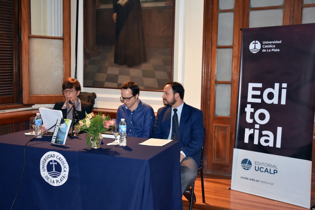 Se presentó el libro Antimoderno de Jacques Maritain