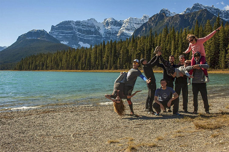 ¿Qué es una Working Holiday Visa para viajar y trabajar por el mundo?