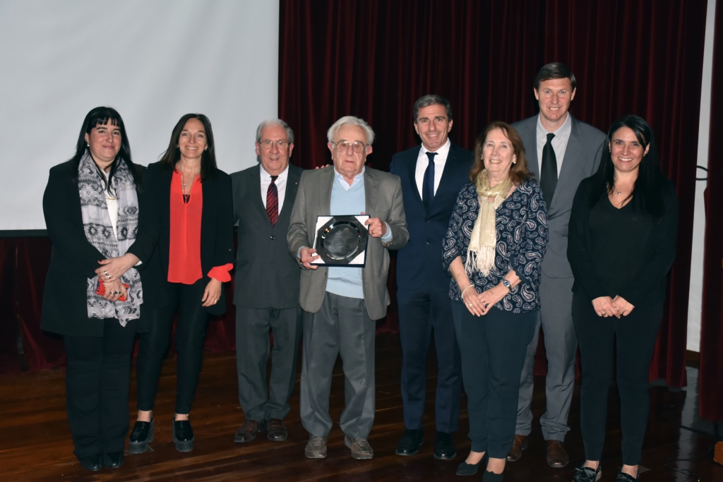 Primera Jornada de Actualización en Odontología 